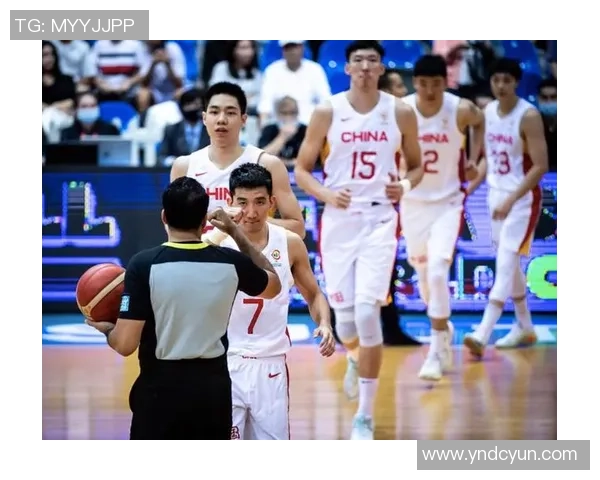 上海篮球队个人能力提升的热议与未来发展探讨 上海篮球队个人能力提升的热议与未来发展探讨